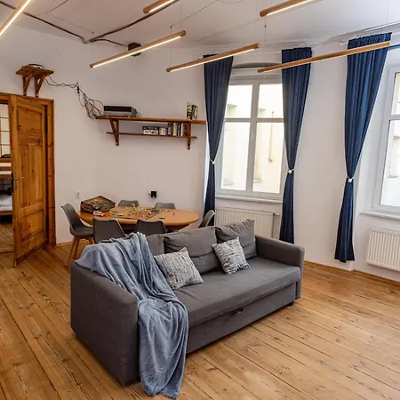 Helios Spot Apartman *